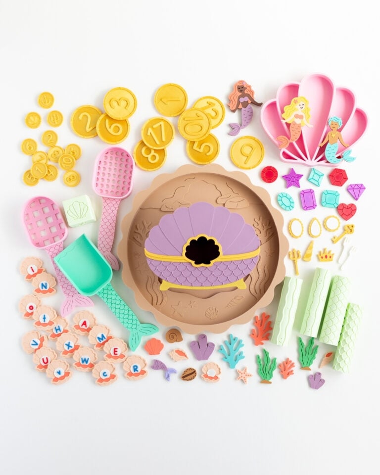 Treasure Trove Play Collection